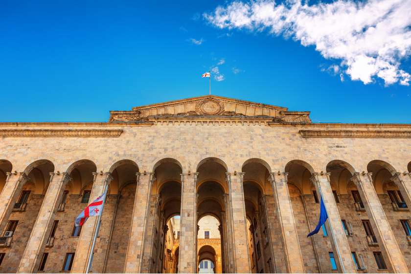 პარლამენტი