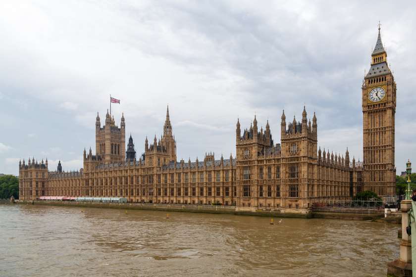 ლონდონი პარლამენტის შენობა