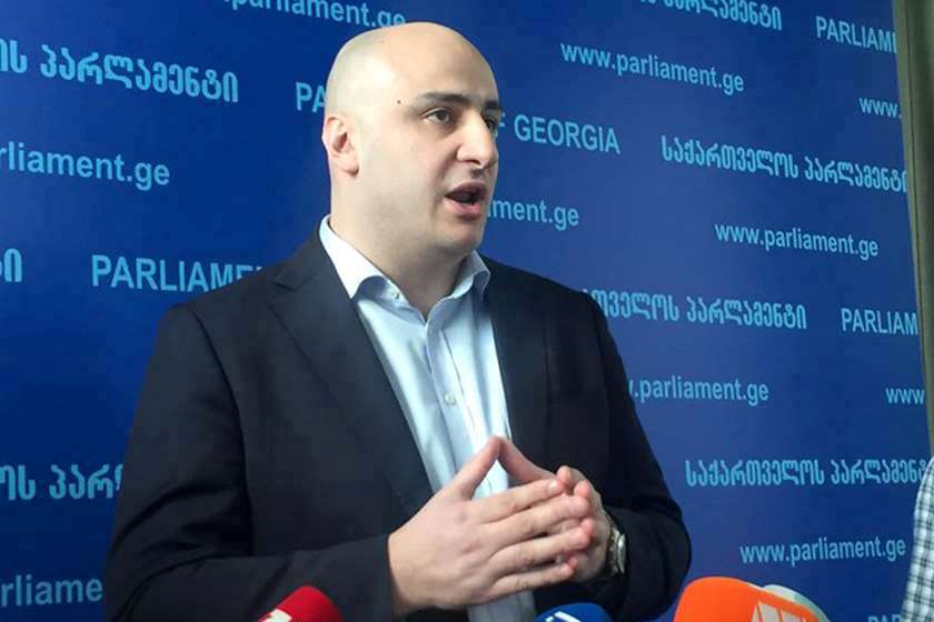 ნიკა მელია