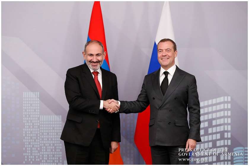 დიმიტრი მედვედევი ნიკოლ ფაშინინი