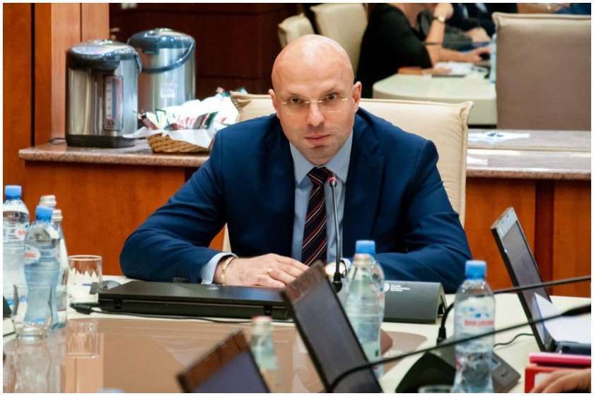 შალვა თადუმაძე