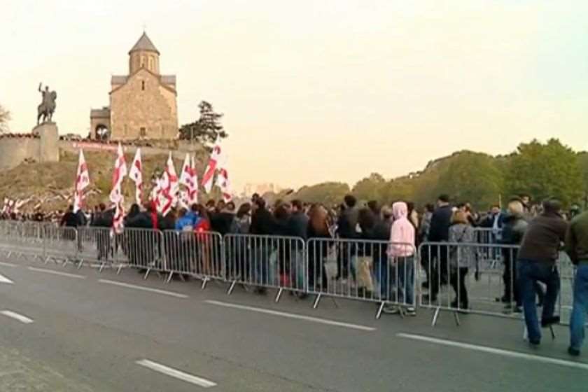 მეტეხის ხიდი