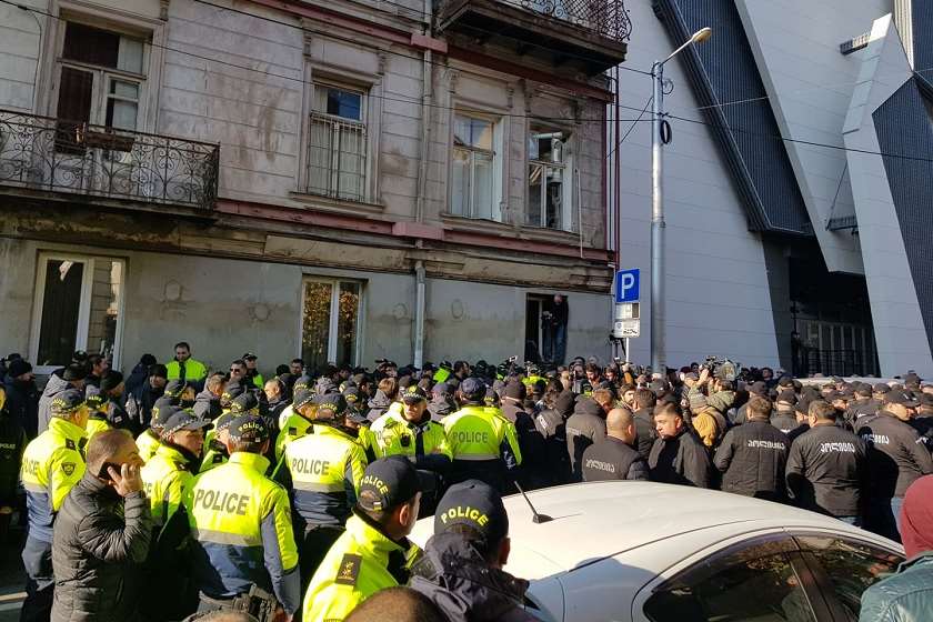 პოლიცია აქცია