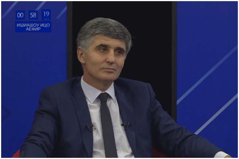არტურ ანქვაბი