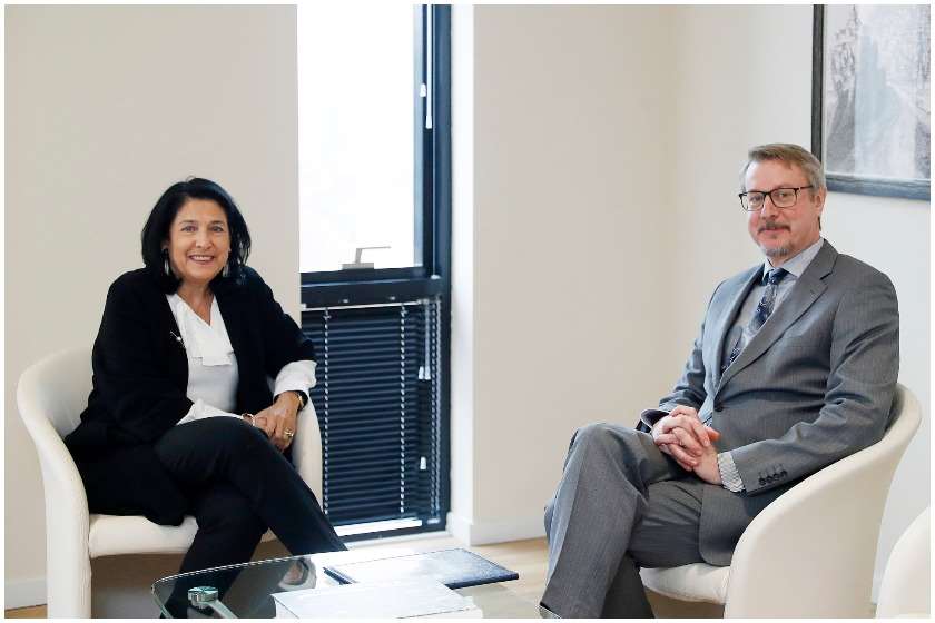 კარლ ჰარცელი სალომე ზურაბიშვილი