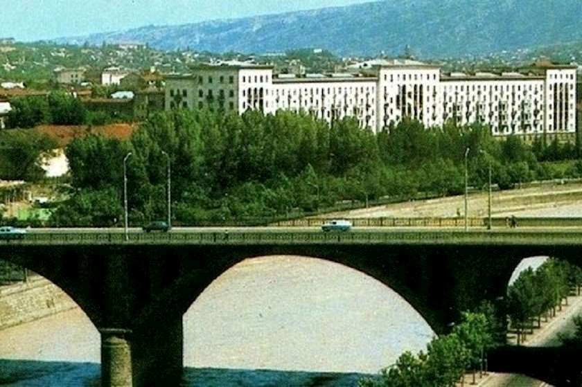 თამარ მეფის ხიდი