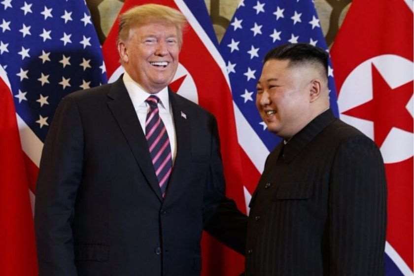 დონალდ ტრამპი და კიმ ჩენ ინი