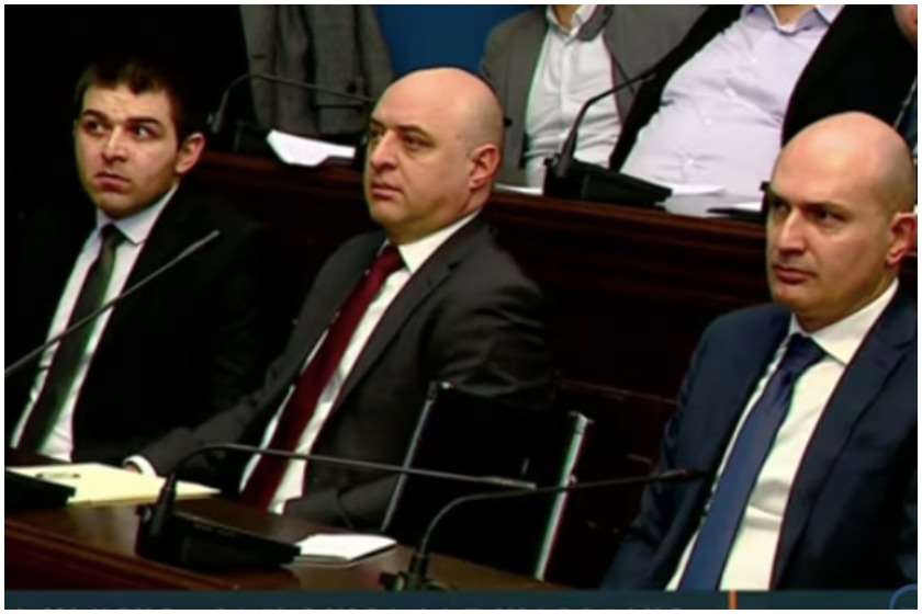 პარლამენტი