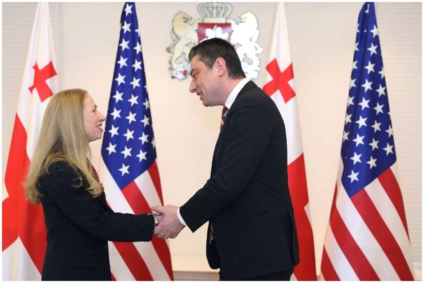 კელი დეგნანი
გიორგი გახარია