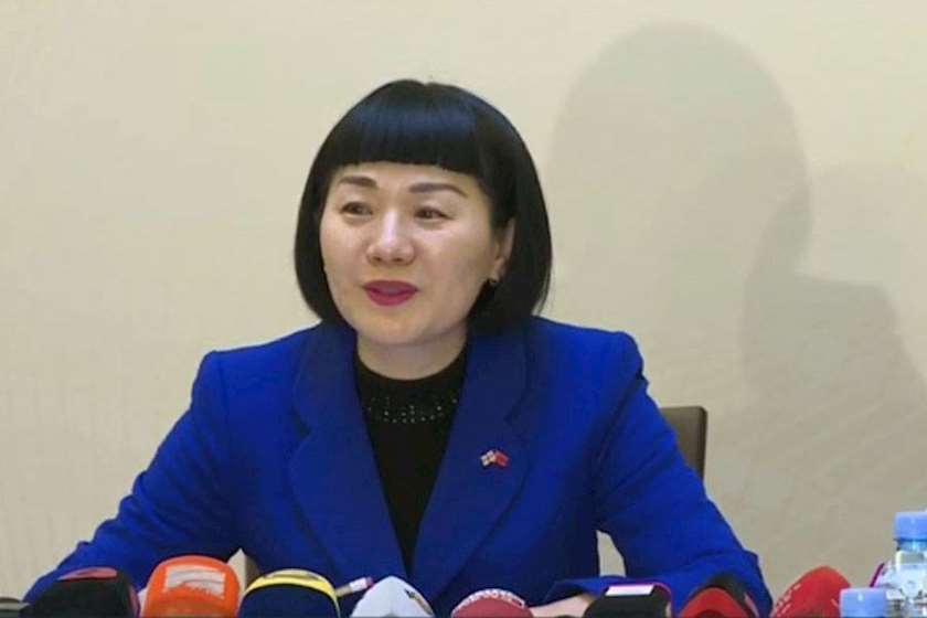 ლი იანი