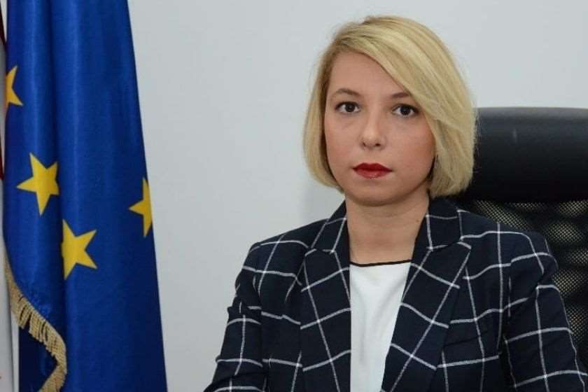 ნინო ლომჯარია