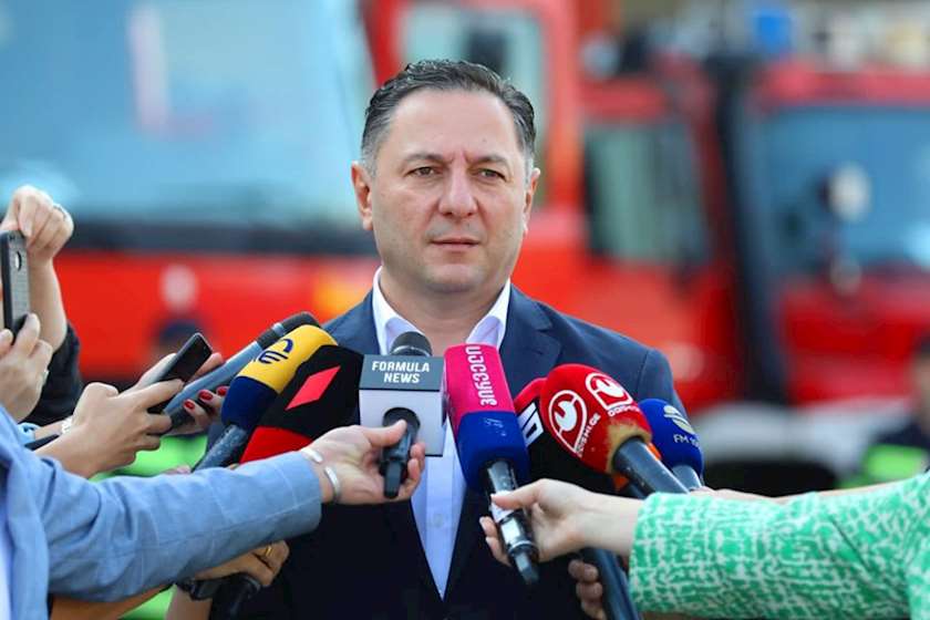 ვახტანგ გომელაური