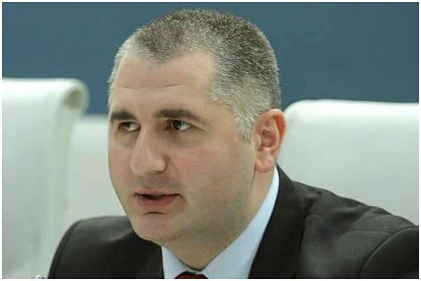 ლაშა ხუციშვილი