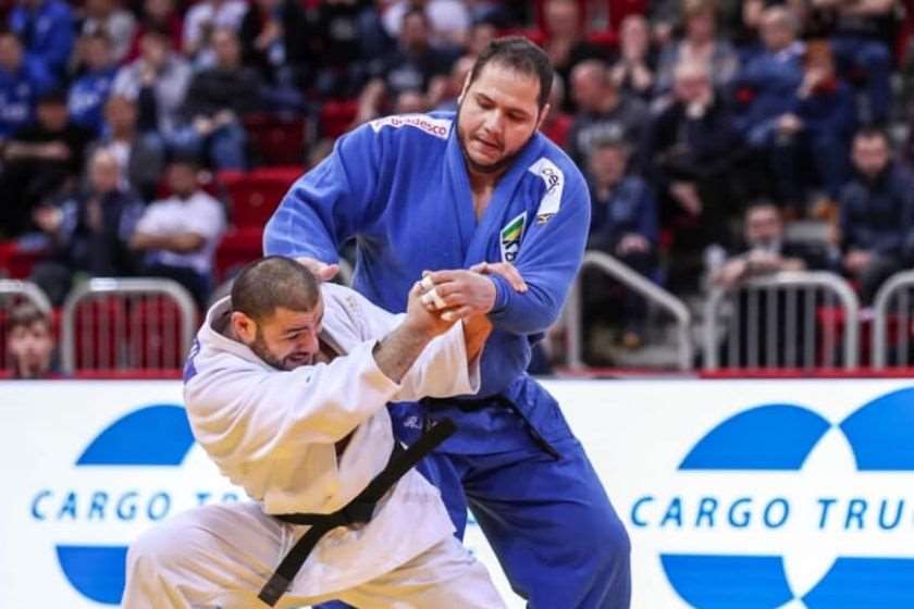 გურამ თუშიშვილი