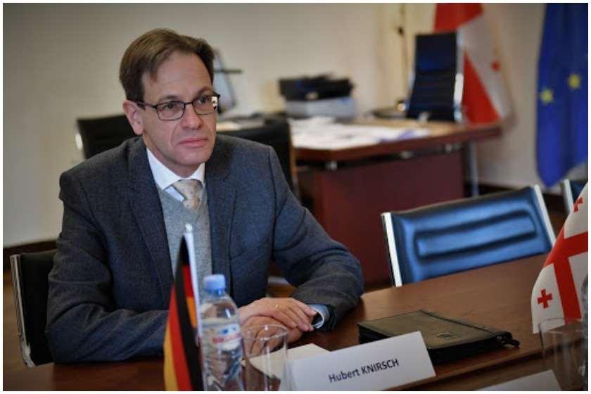 ჰუბერტ ქნირში