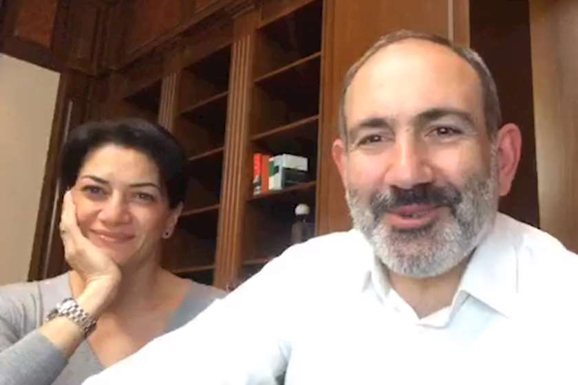 ნიკოლ ფაშინიანი ანა ჰაკობიანი