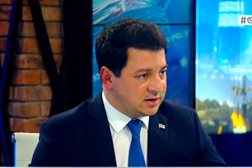 არჩილ თალაკვაძე