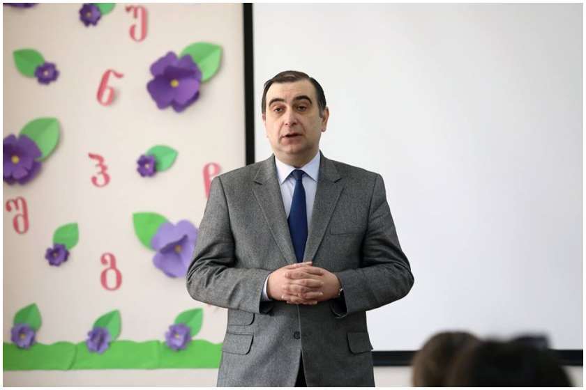 მიხეილ ჩხენკელი