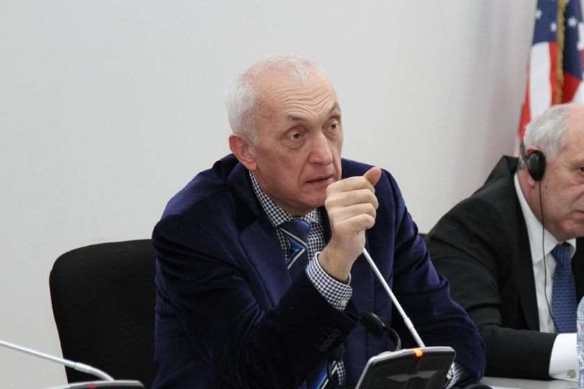 თენგიზ ცერცვაძე