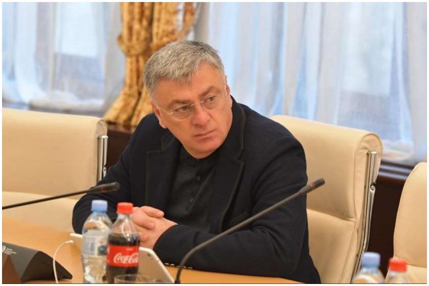 ირაკლი ხახუბია