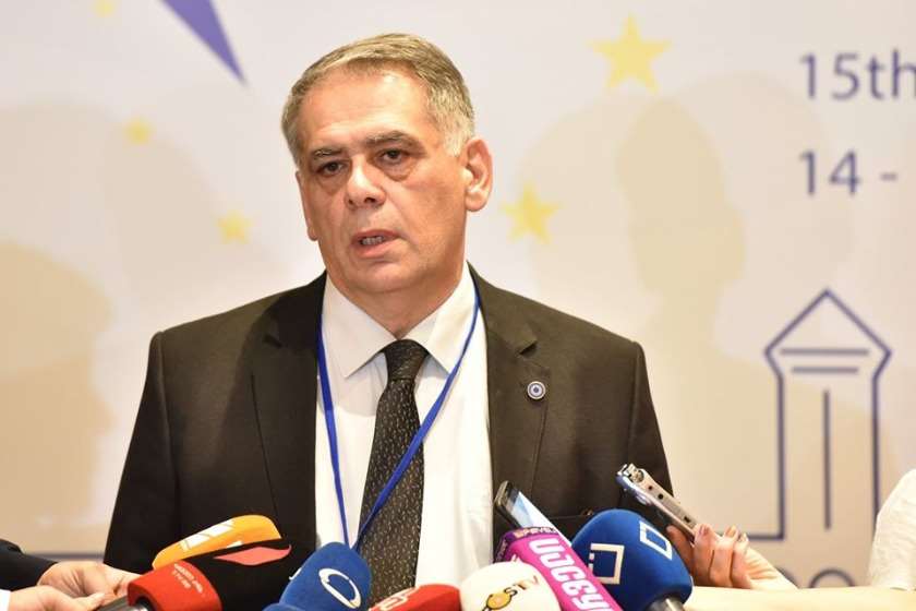 რომან კაკულია