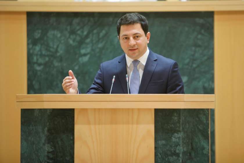არჩილ თალაკვაძე