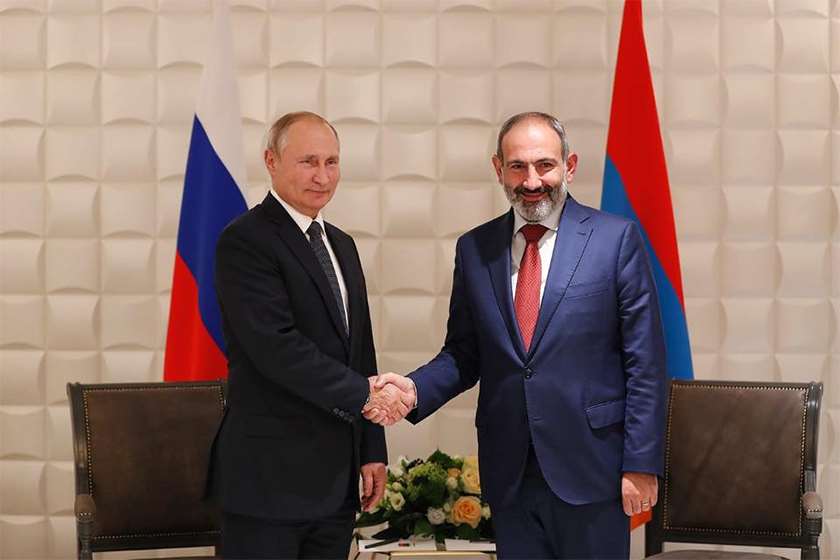 ნიკოლ ფაშინიანი ვლადიმერ პუტინი