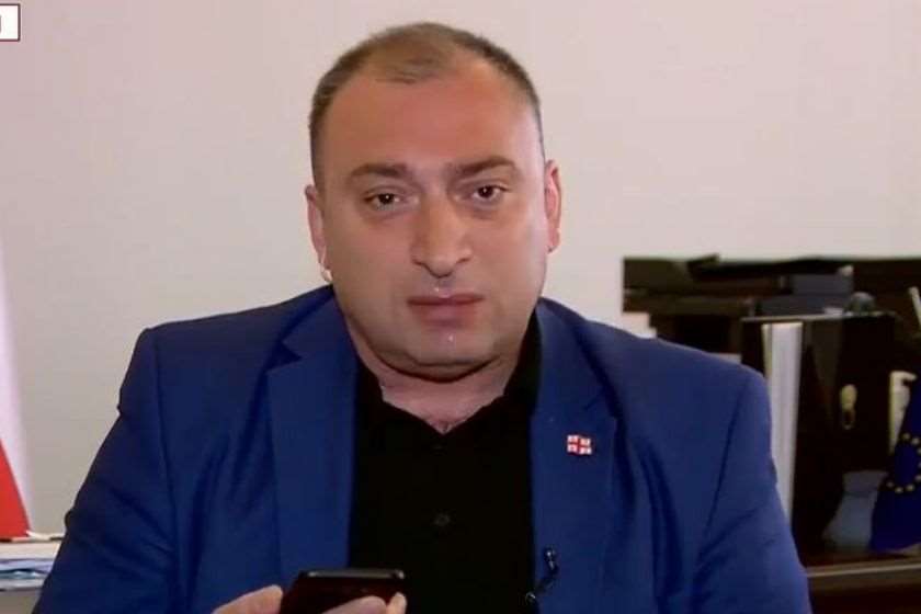 მერაბ ქვარაია