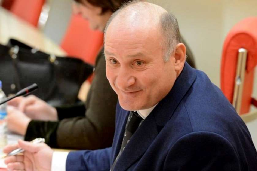 ემზარ კვიციანი