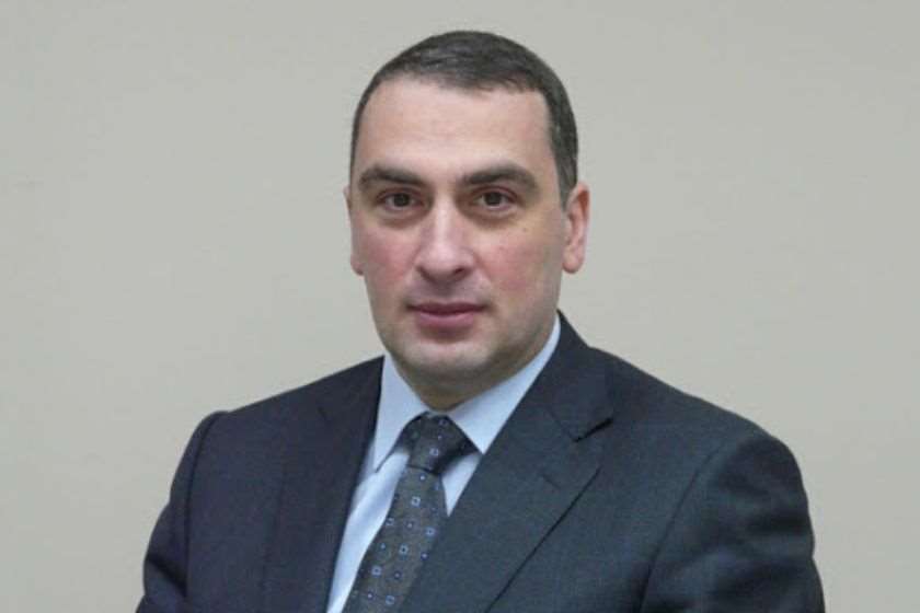 ვიქტორ ყიფიანი