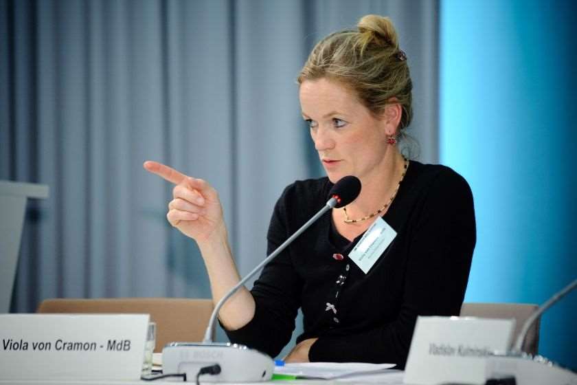 ვიოლა ფონ კრამონი