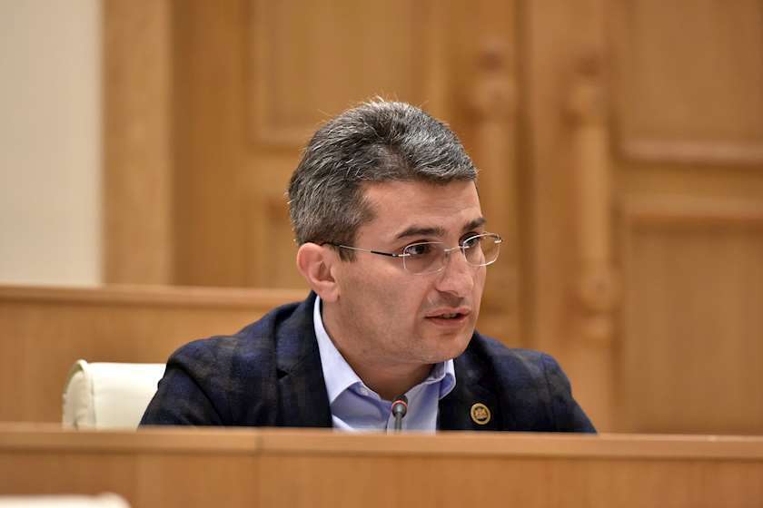 მამუკა მდინარაძე