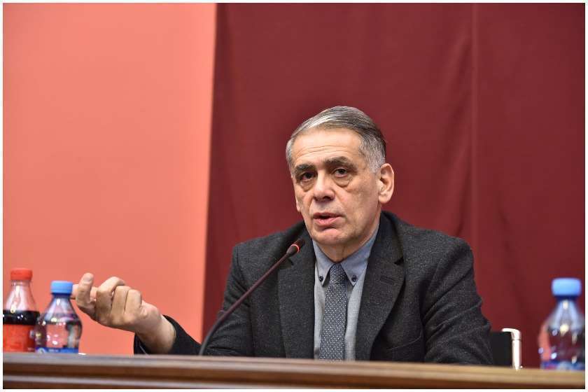 რომან კაკულია