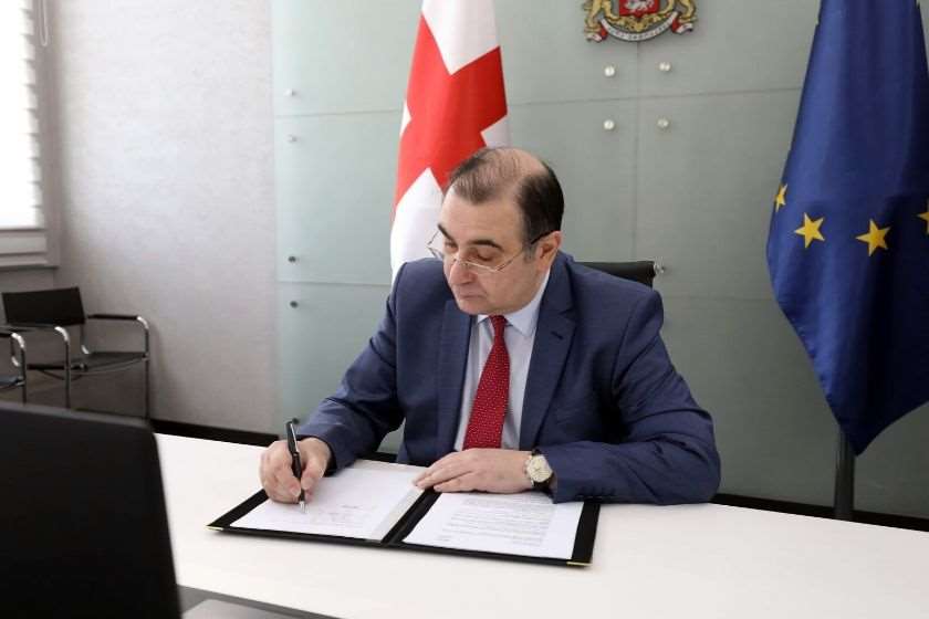 მიხეილ ჩხენკელი