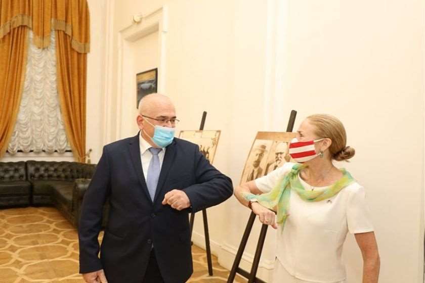 კელი დეგნანი მერაბ ტურავა