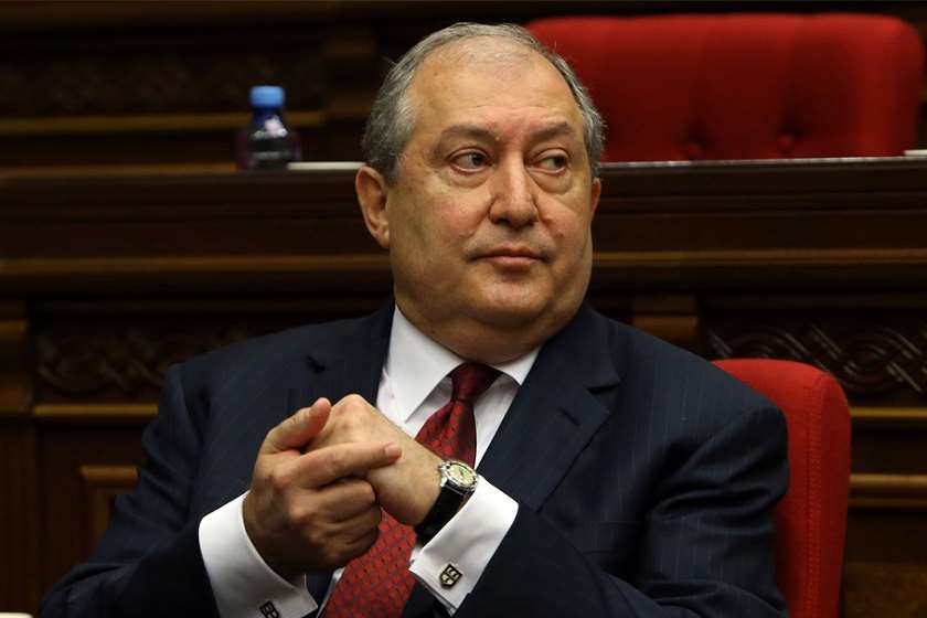 არმენ სარქისიანი