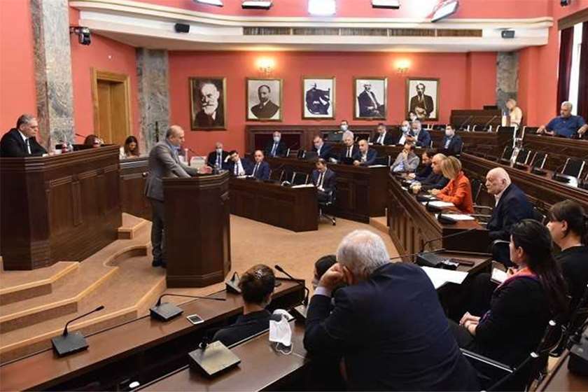 დარგობრივი კომიტეტი