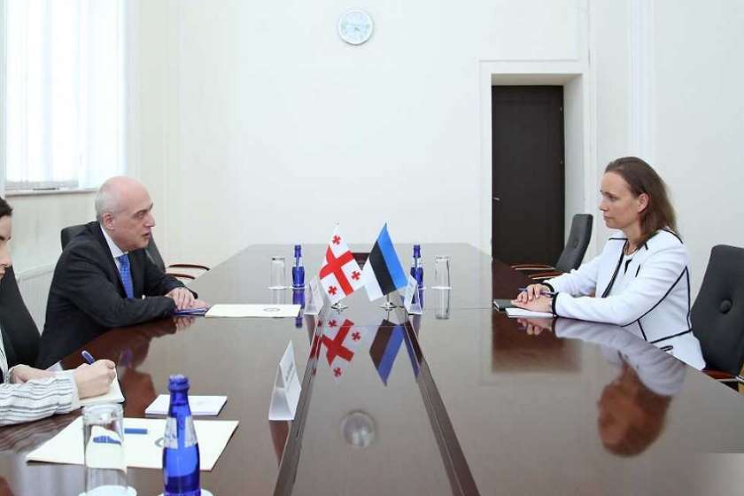 დავით ზალკალიანი და კაი კაარელსონი
