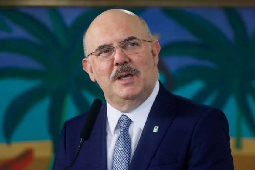 მილტონ რიბეირუ