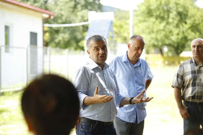 დავით ბაქრაძე