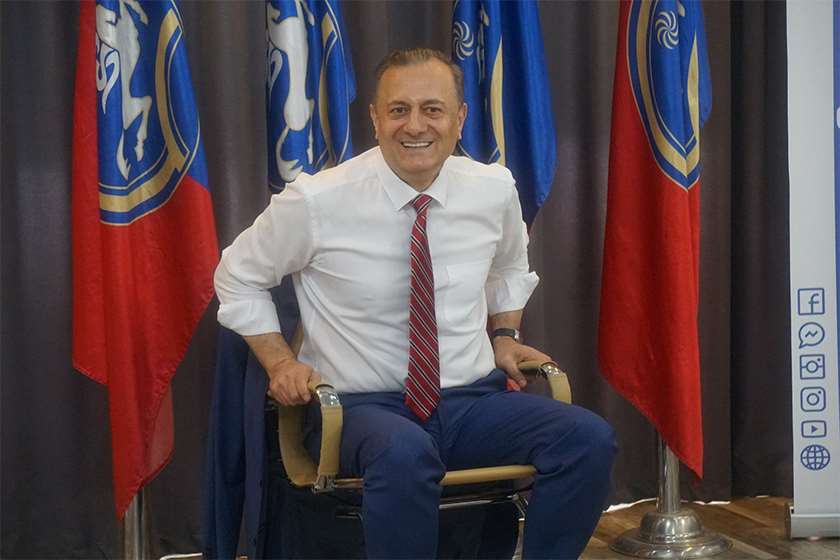 შალვა ნათელაშვილი