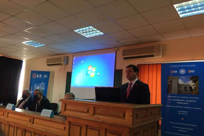 არჩილ თალაკვაძე