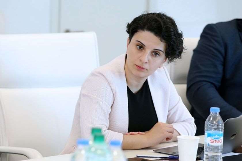 ნათია მეზვრიშვილი