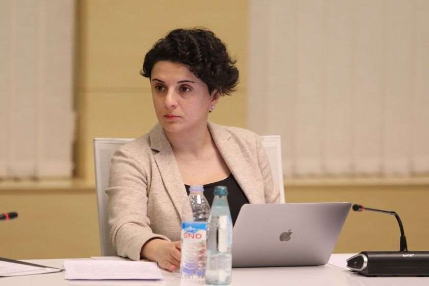 ნათია მეზვრიშვილი