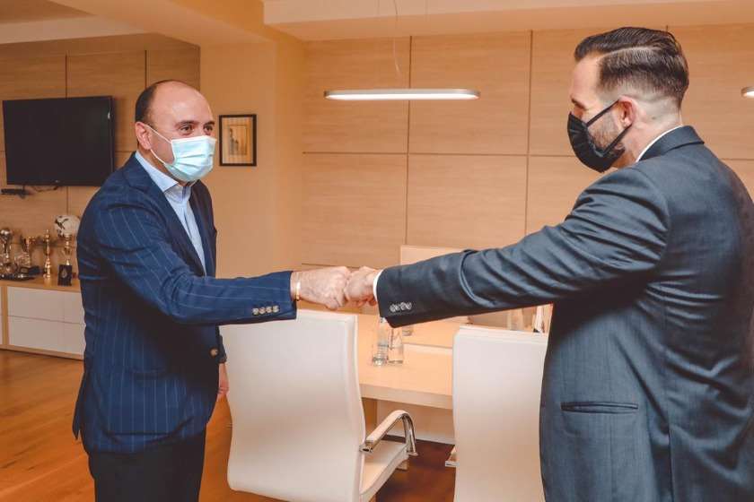 ამერიკის საელჩო