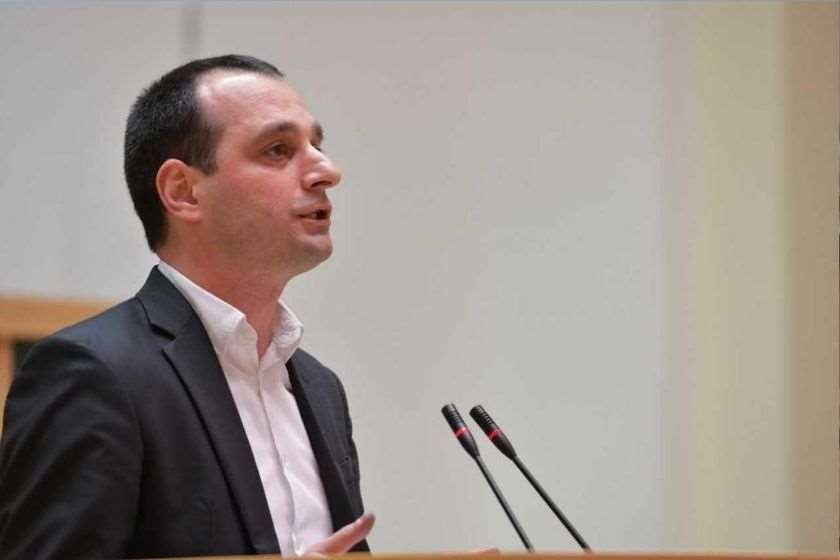 ირაკლი აბესაძე