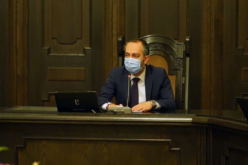 ედუარდ აღაჯანიანი
