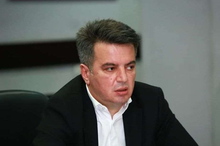 მალხაზ თორია