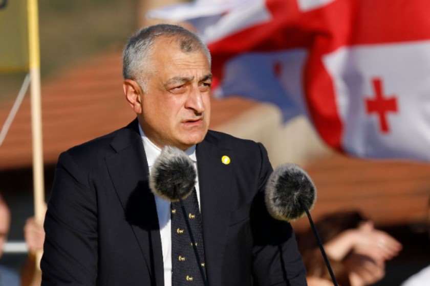 მამუკა ხაზარაძე