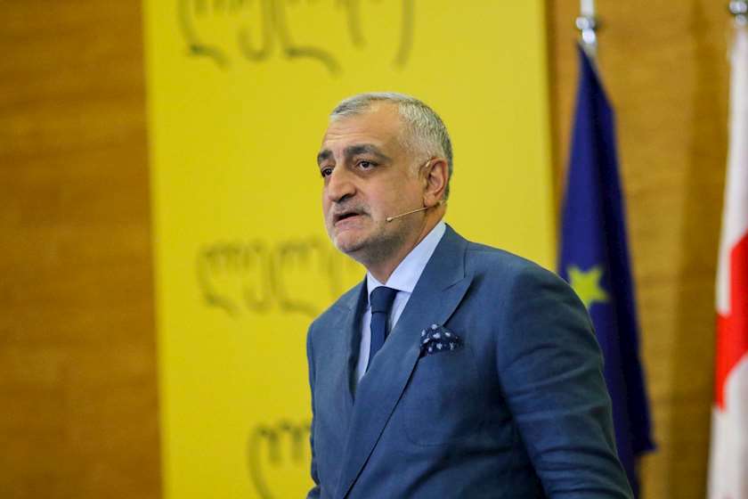 მამუკა ხაზარაძე